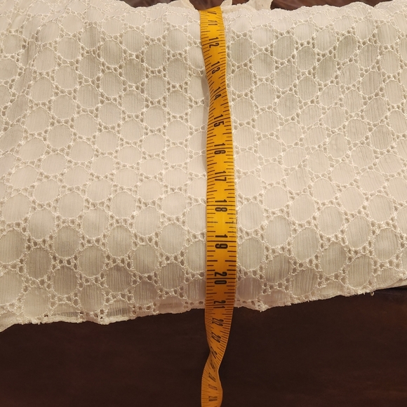 Club Monaco Blouse Women's Sz S Ivory White lace off shoulder sleeve shirt top - Picture 9 of 9